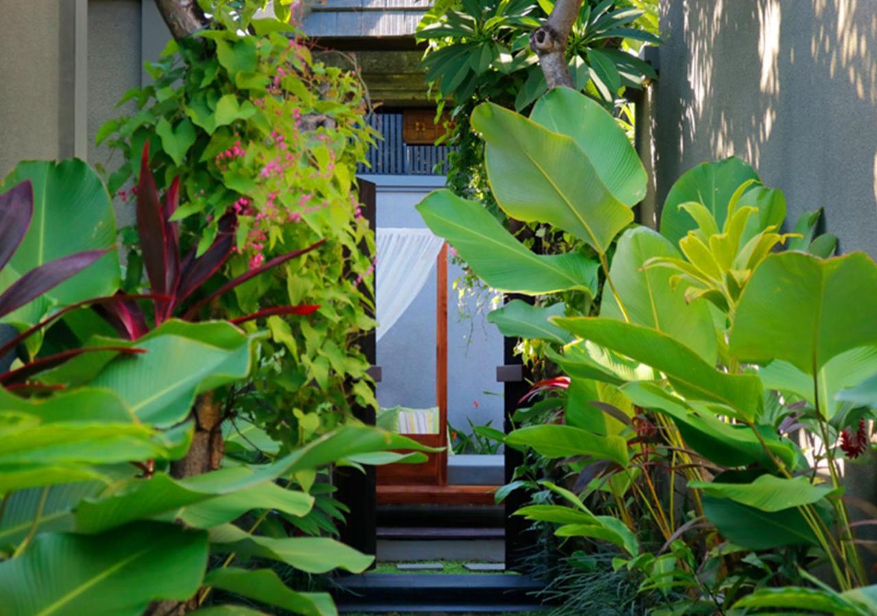 Seminyak Icon - By Karaniya Experience - Chse Certified Villa Exterior photo