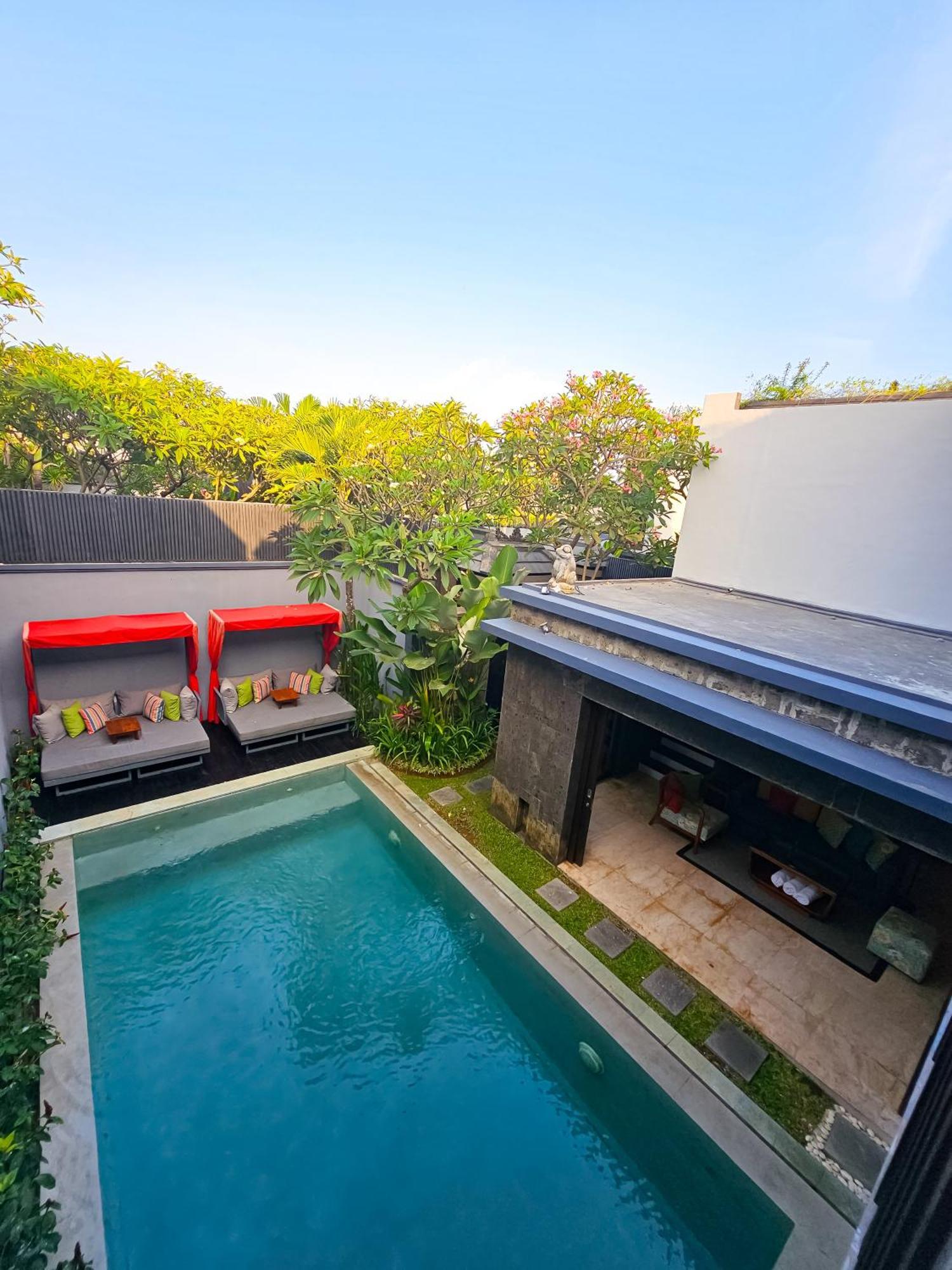 Seminyak Icon - By Karaniya Experience - Chse Certified Villa Exterior photo