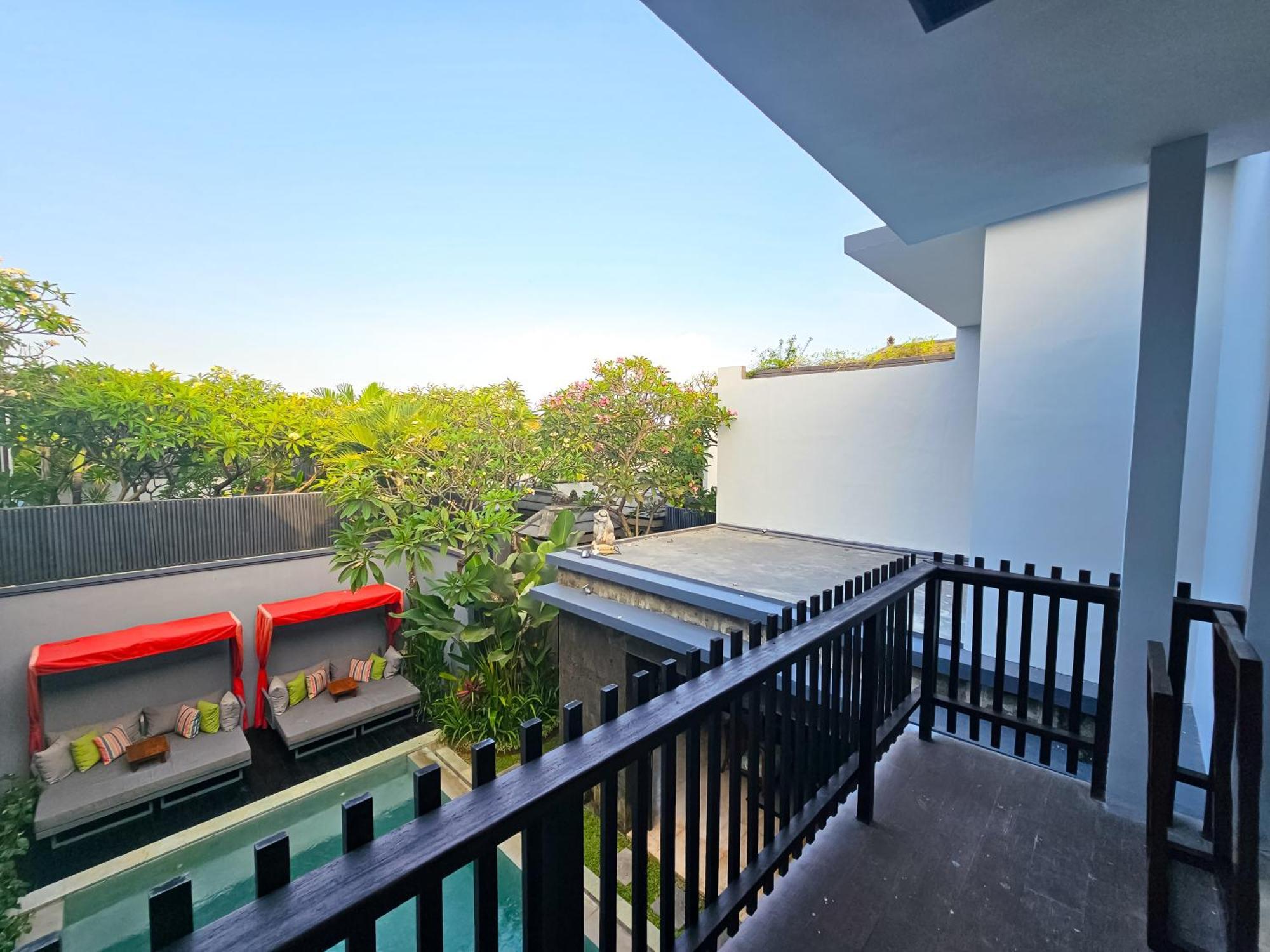 Seminyak Icon - By Karaniya Experience - Chse Certified Villa Exterior photo